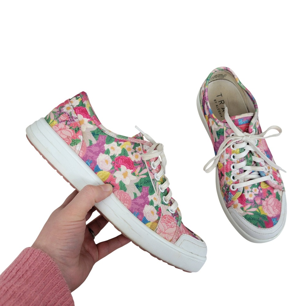 Traq by Alegria Floral Sneakers Size 38 US 8/8.5 Tennisâ Shoes Pink